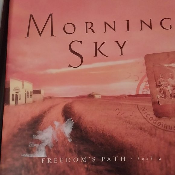 2748 Judith Miller 3 Book Set, Freedoms Path. - Picture 4 of 7